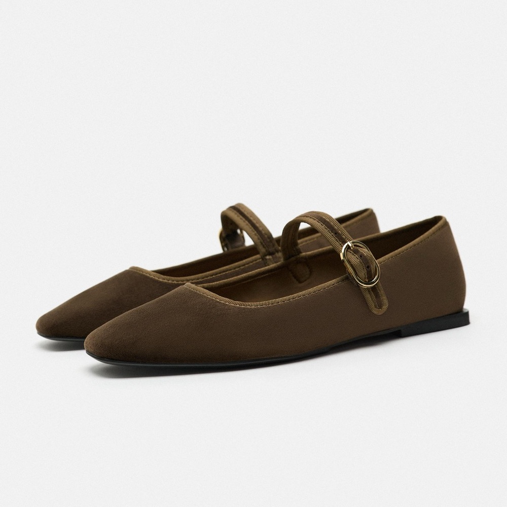 Zara Velvet Ballet Flats - 39 - Like New